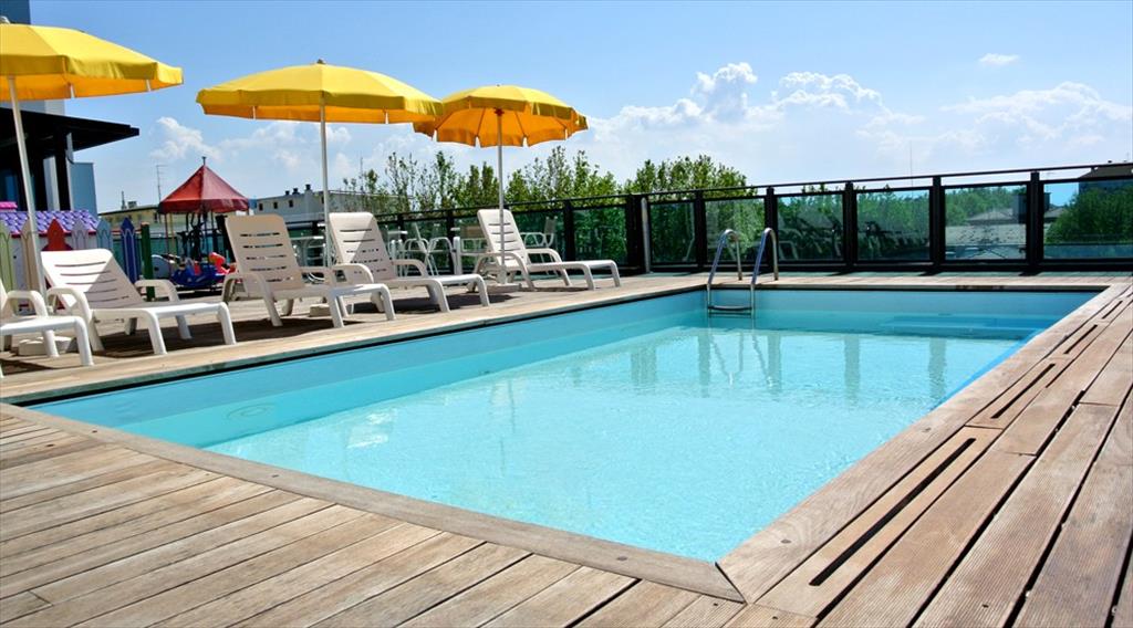 Hotel Mirage - Piscina
