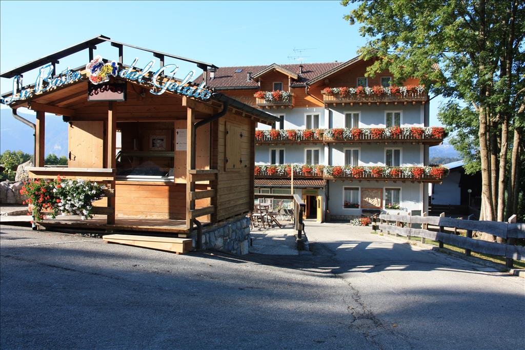 Hotel Miramonti - Facciata