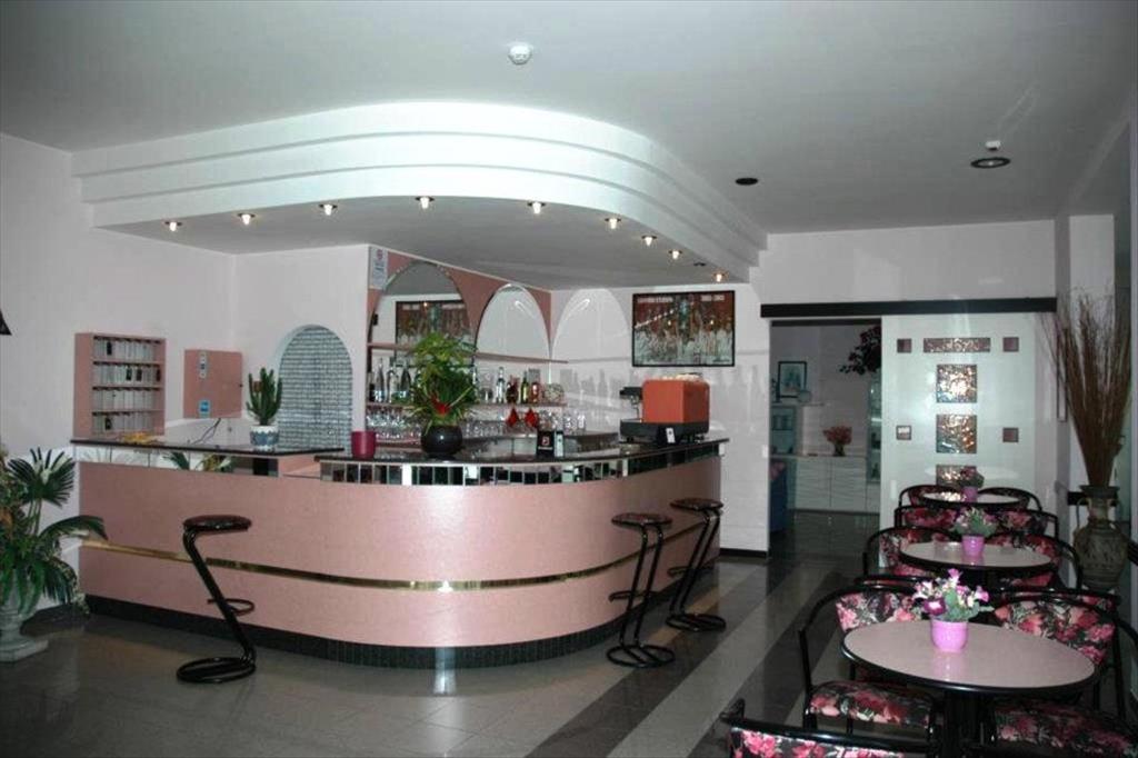 Hotel Mirella - Bar