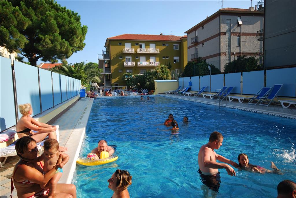 Hotel Miriam - Piscina