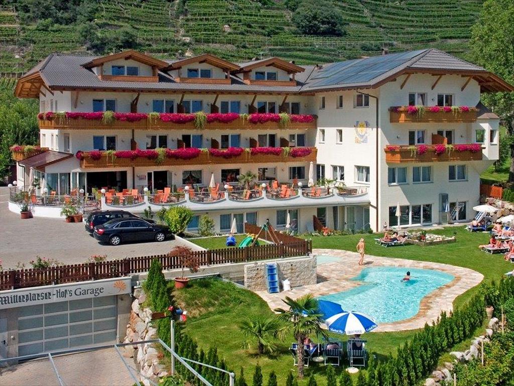 Hotel Mitterplarserhof - Lagundo