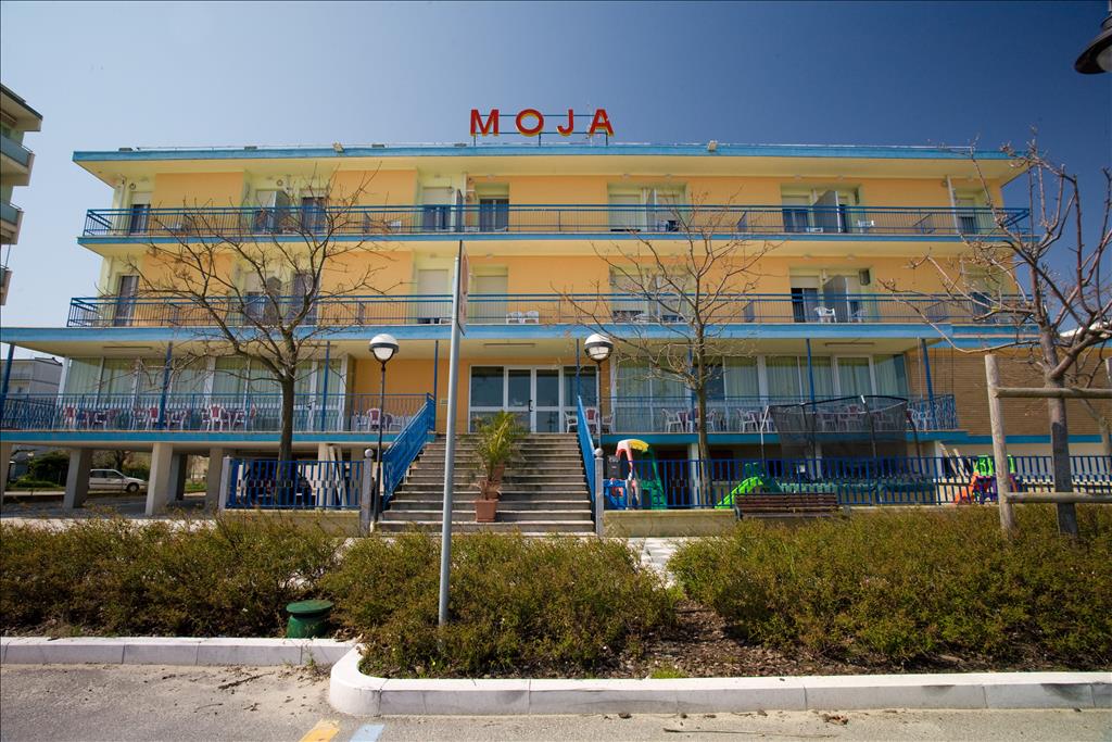 Hotel Moja - Esterno