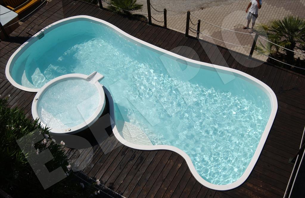 Hotel Monaco - Piscina