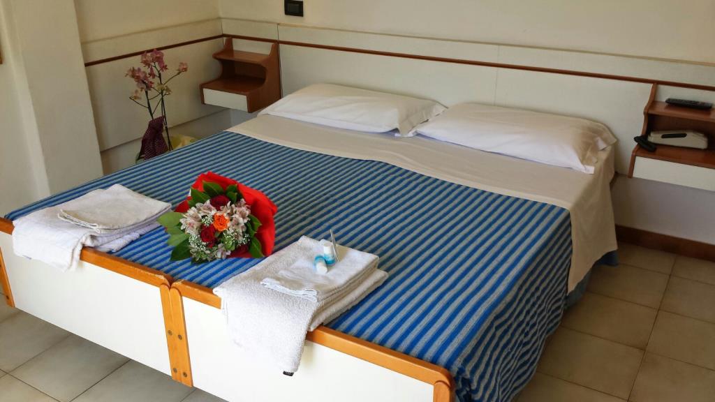 Hotel Montecarlo - 