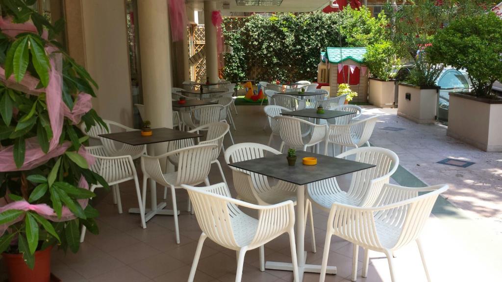 Hotel Montecarlo - 