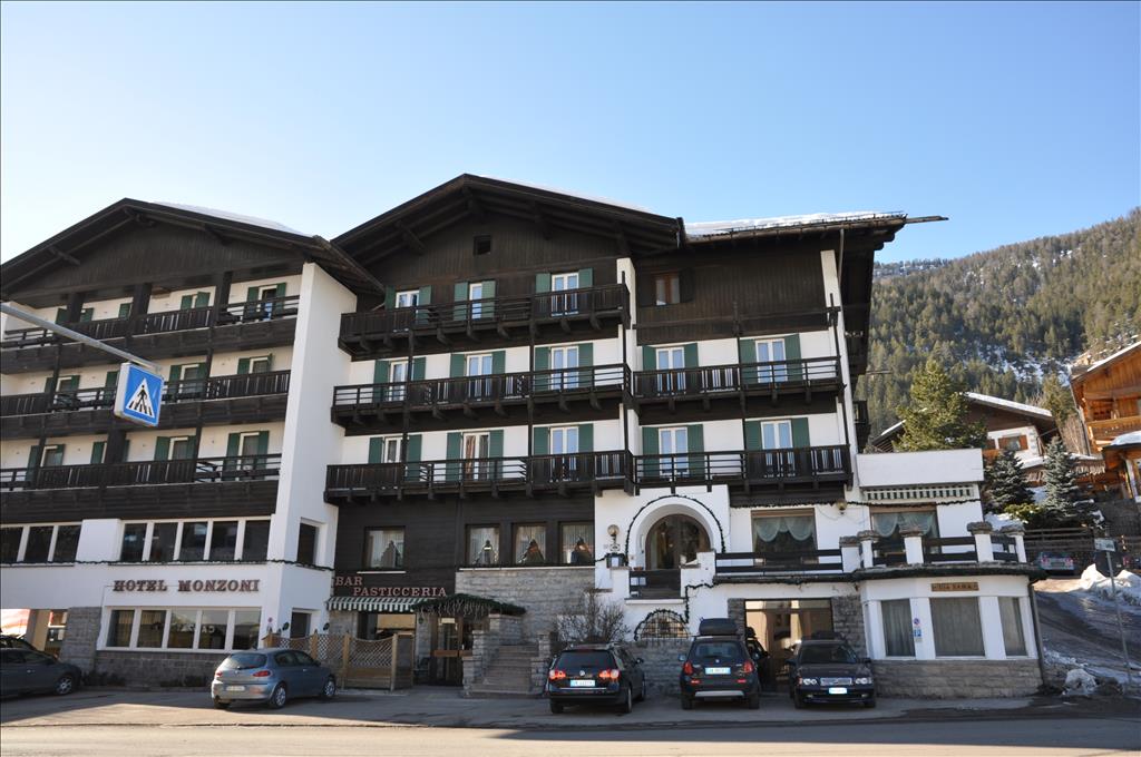 Hotel Monzoni - Pozza di Fassa