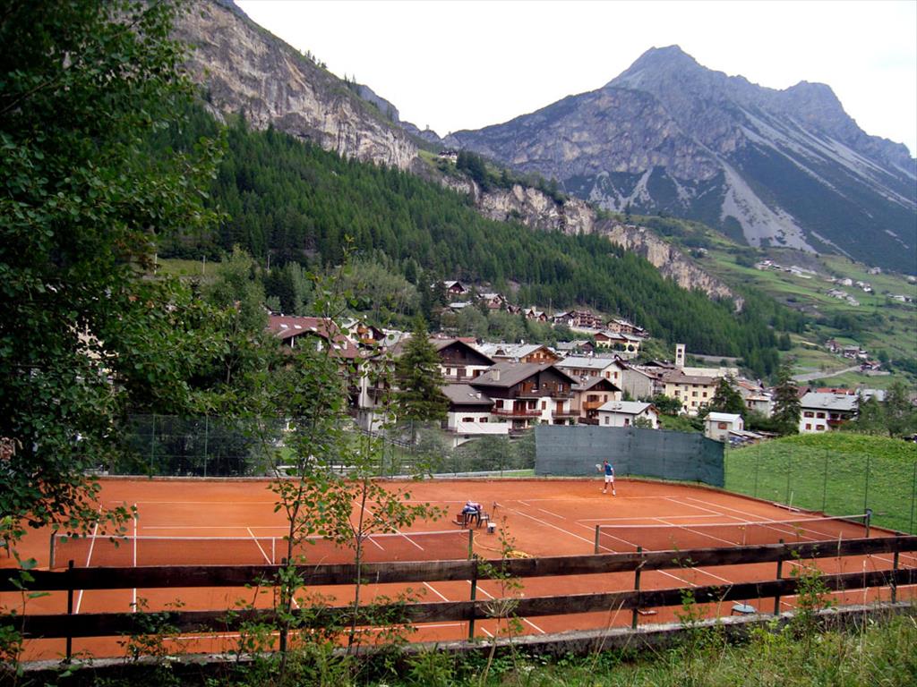 Hotel National Park - CampoTennis