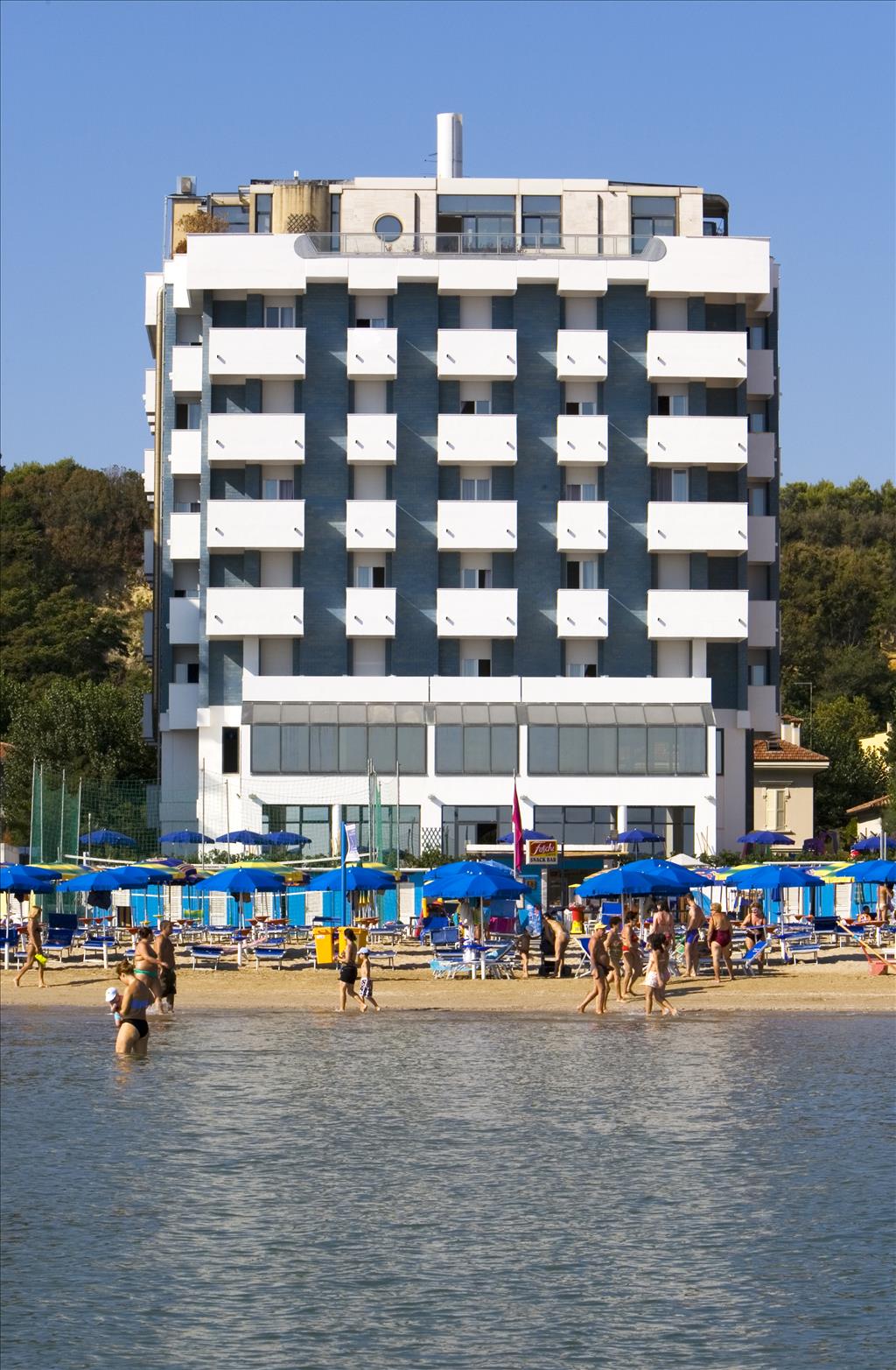 Hotel Nautilus Family - Esterno