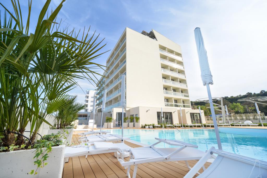 Hotel Nautilus Family - Piscina