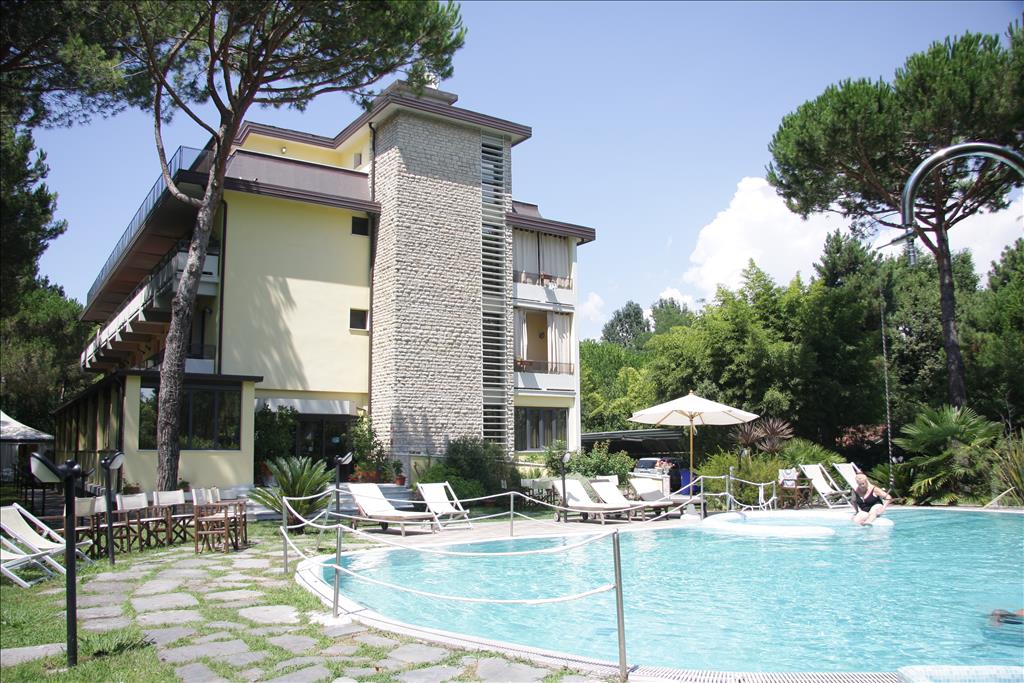 Hotel Nedy - Ronchi di Massa