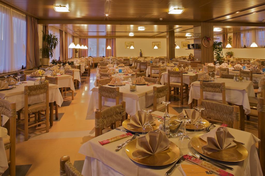 Villaggio Nevada - SalaPranzo