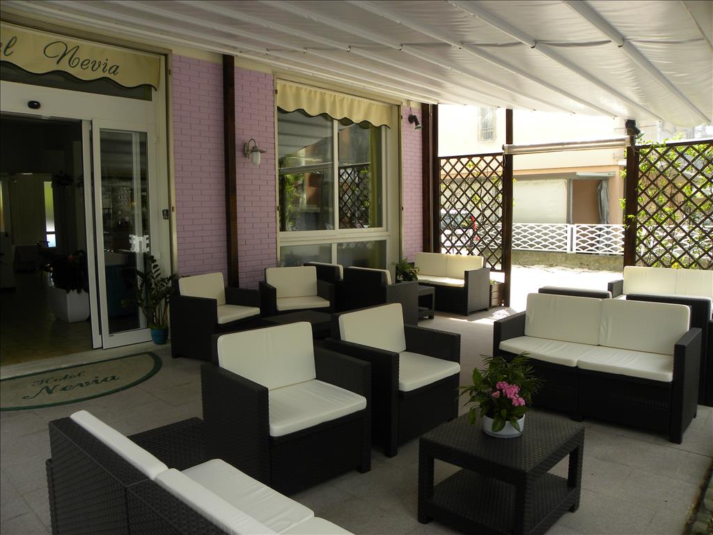 Hotel Nevia - Giardino