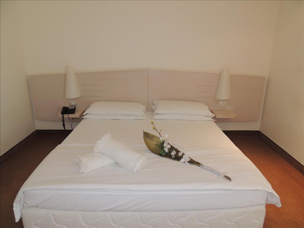 Hotel Nicotel Pineto - Camera