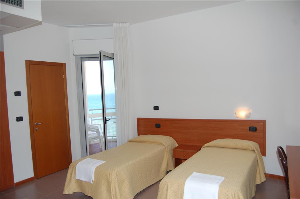 Hotel Nuovo Diana - Camera