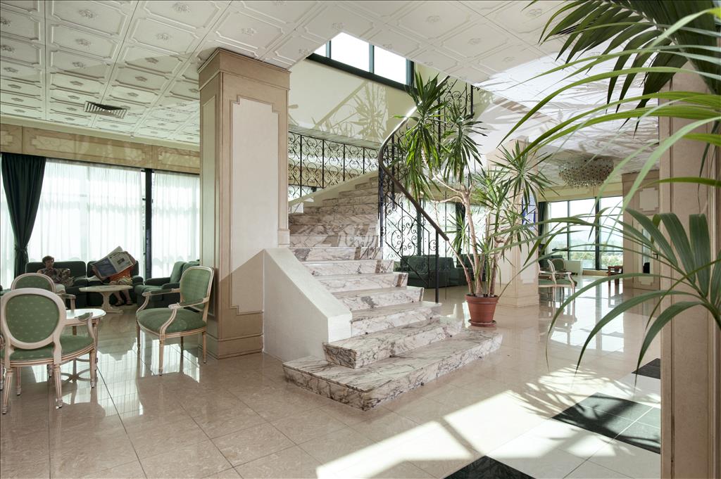 Hotel Club Esse Mediterraneo - Hall