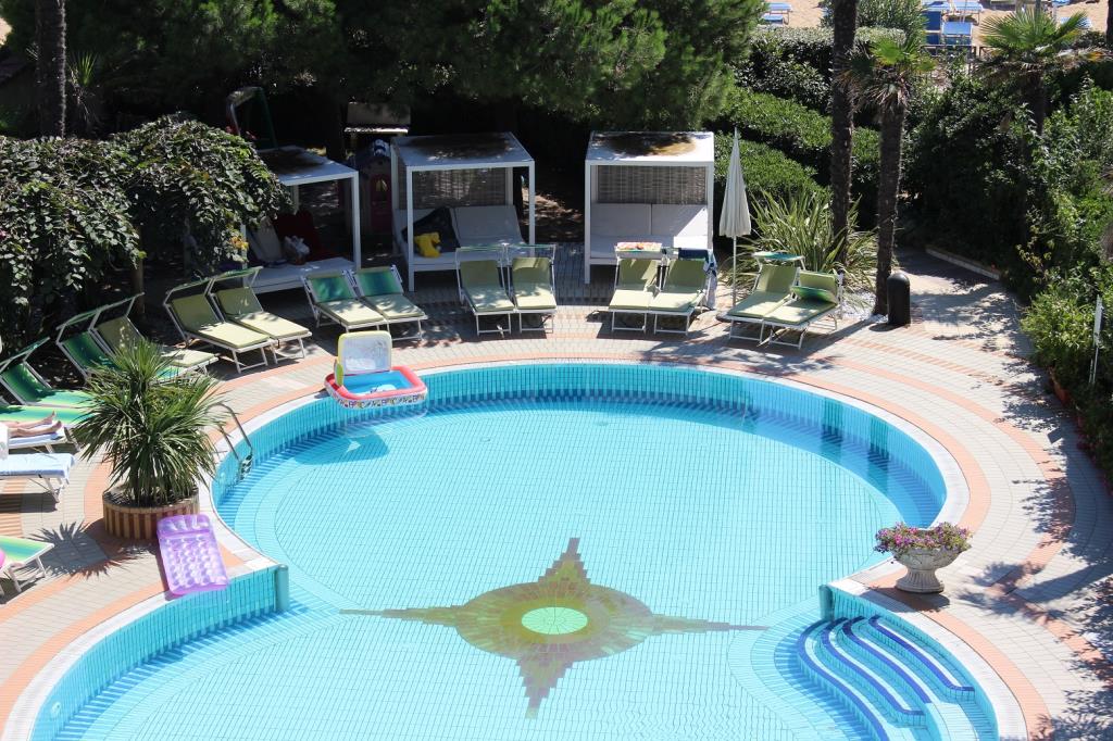 Hotel Park Hotel Cellini - Piscina