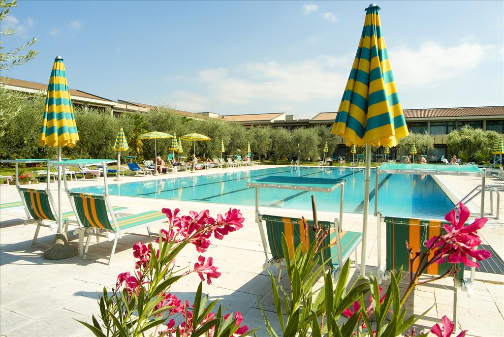 Hotel Park Hotel Oasi  - Piscina