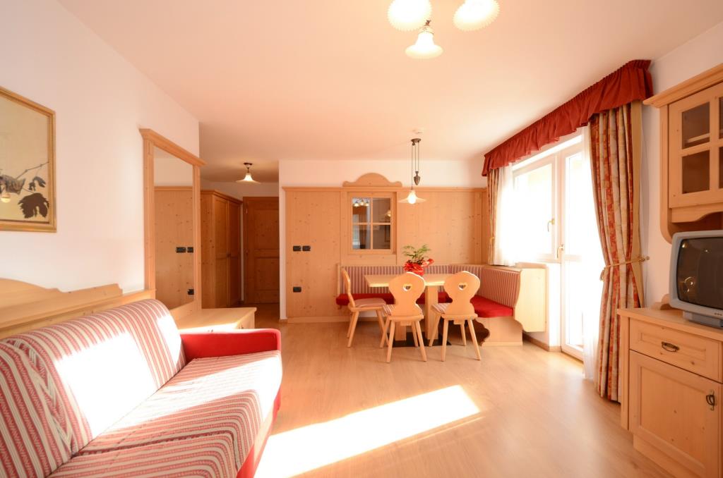 Residence Pez Gajard - Appartamento rosso