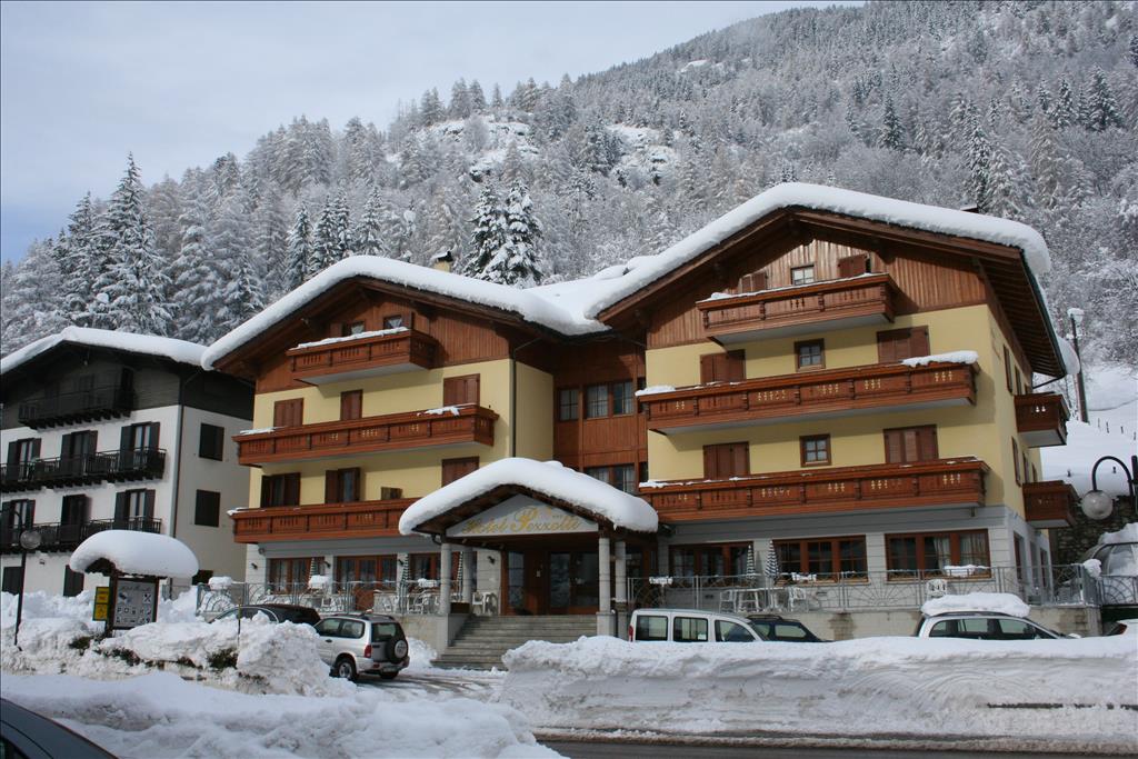 Hotel Pezzotti - Pellizzano