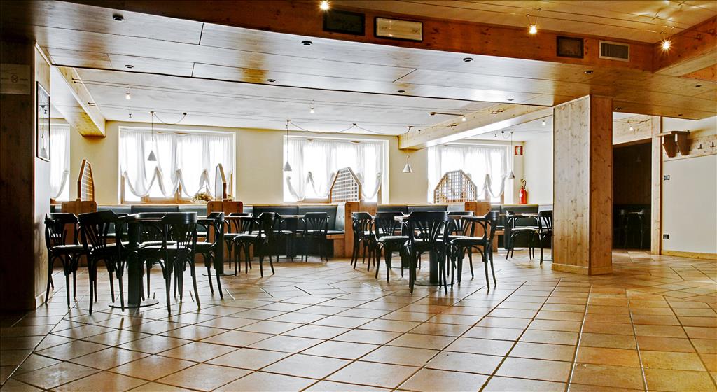 Hotel Piandineve - Bar