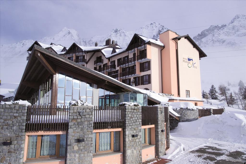 Hotel Piandineve - Esterno