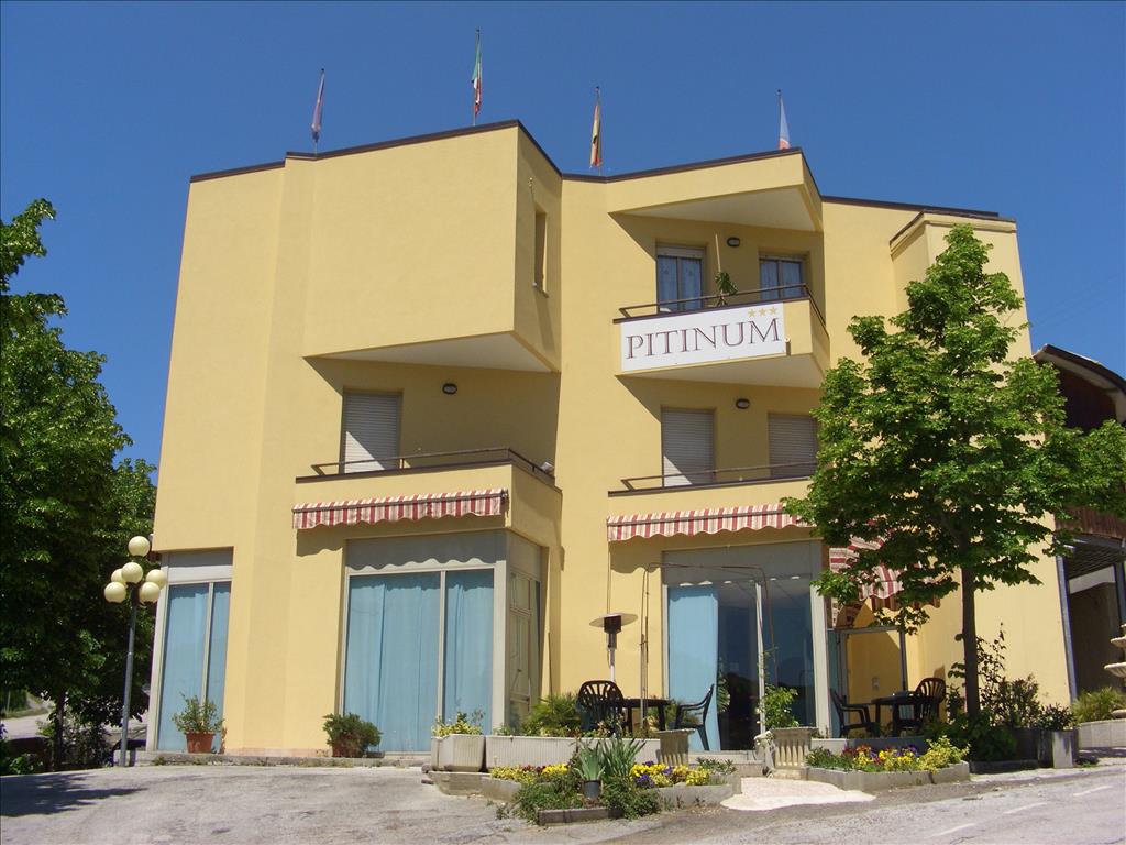Hotel Pitinum - Macerata Feltria