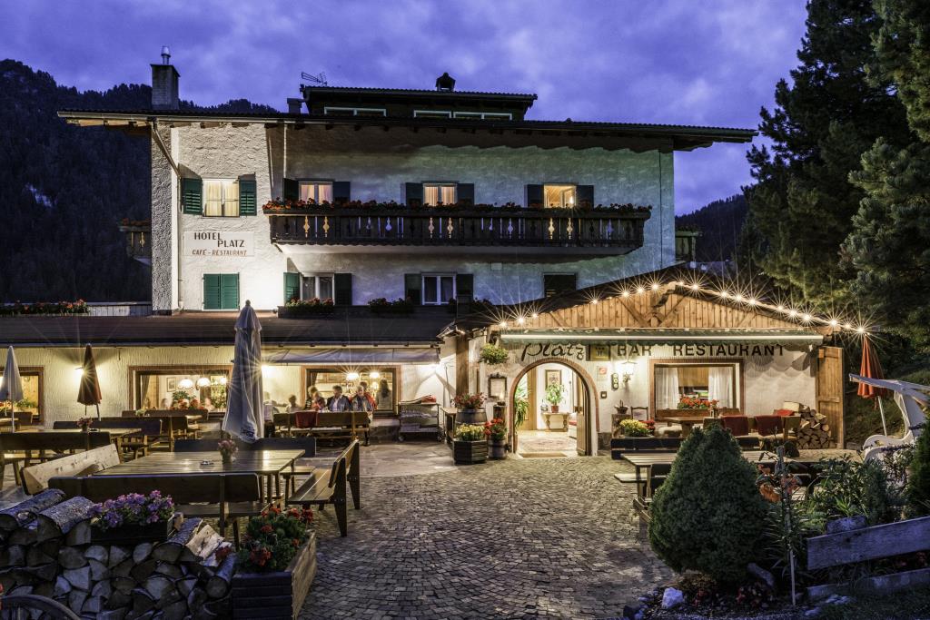 Hotel Platz - Esterno