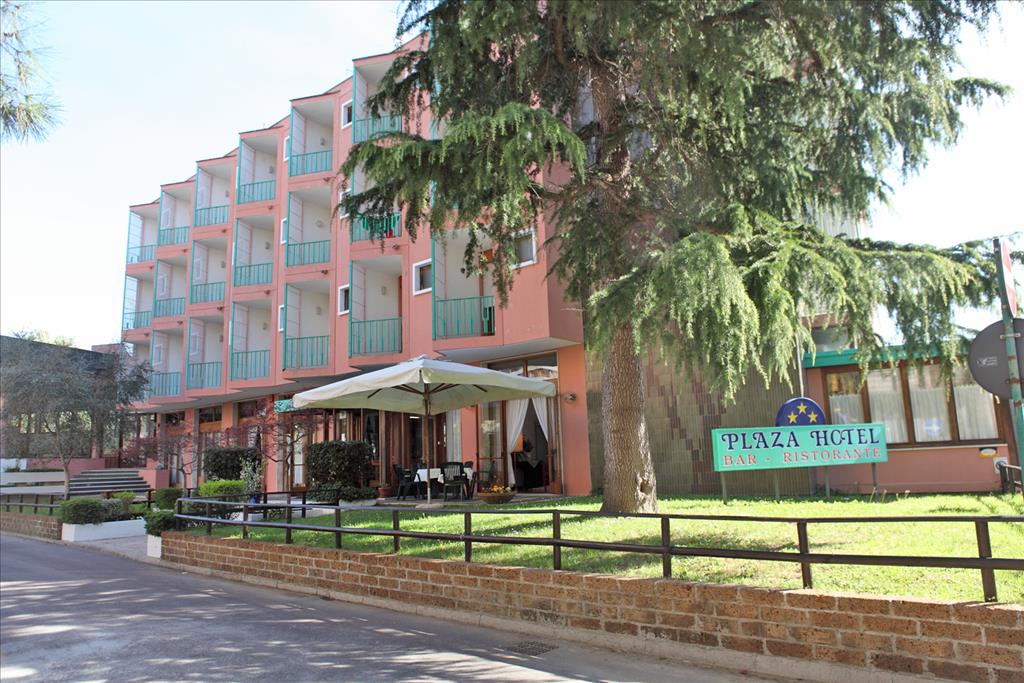 Hotel Plaza - Esterno
