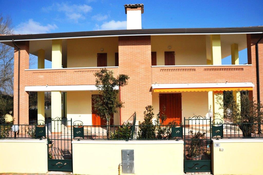 Hotel Pomposa Apartments - Esterno
