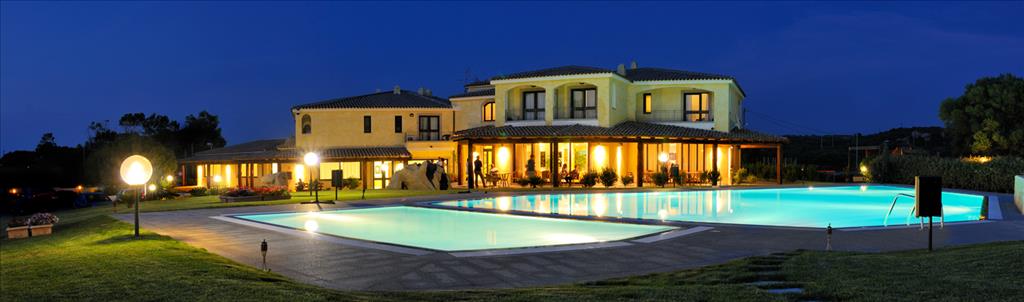 Hotel Porto Pozzo - Piscina