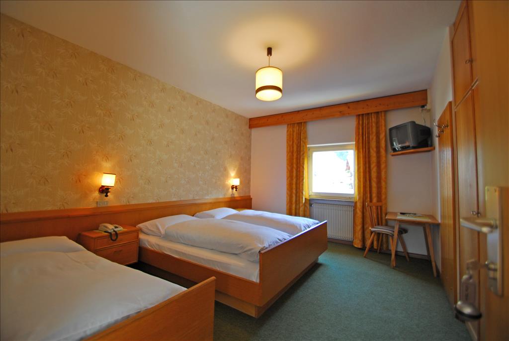 Hotel Post - Camera