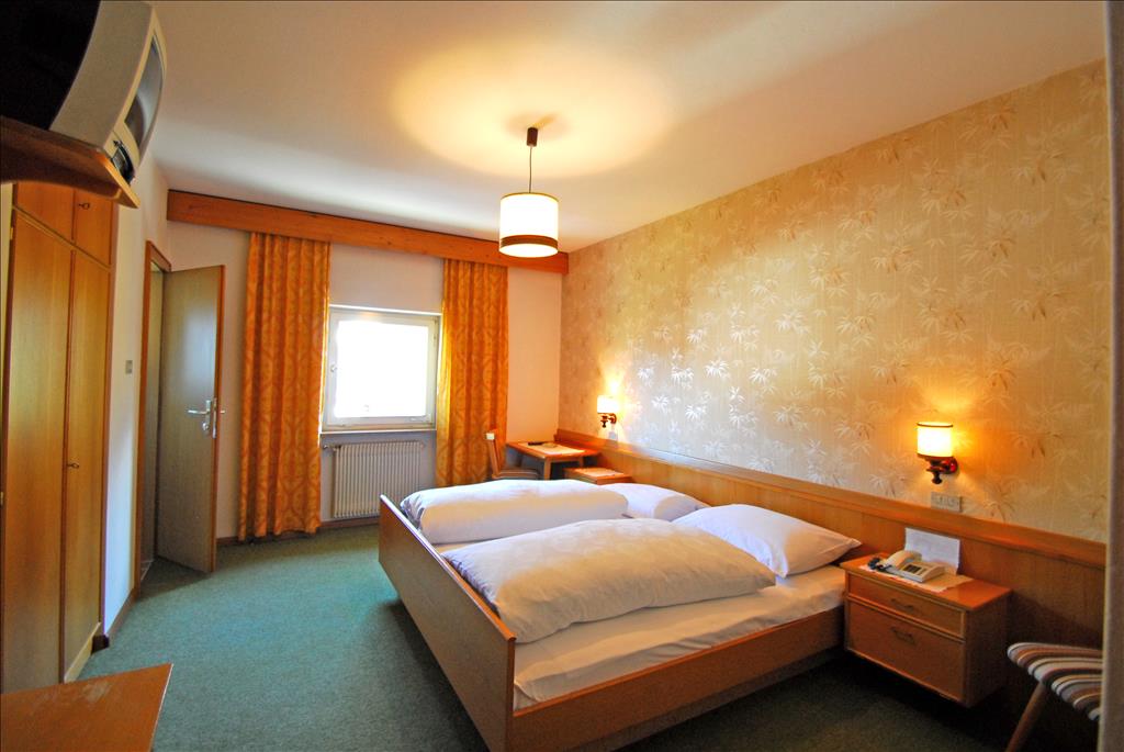 Hotel Post - Camera