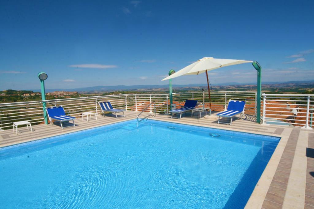 Hotel President - Piscina