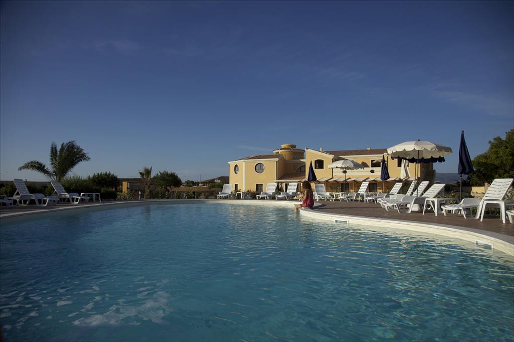 Hotel Raffael  - Piscina