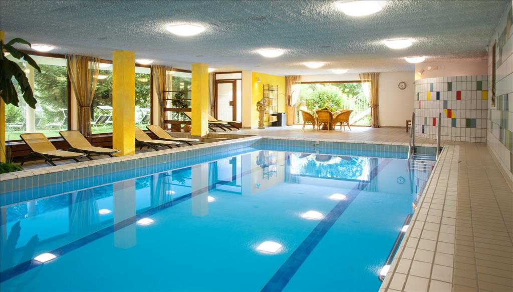 Hotel Rastbichler - Piscina