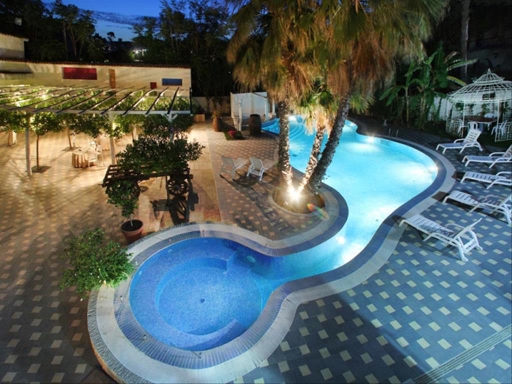 Hotel Regent - Piscina
