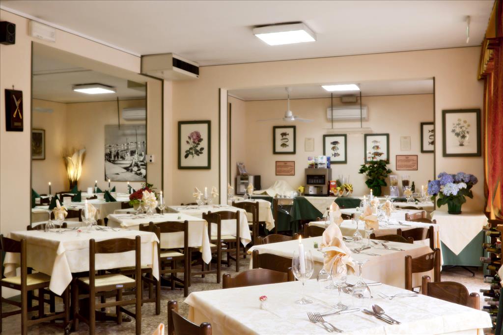 Hotel Regina - Saladapranzo