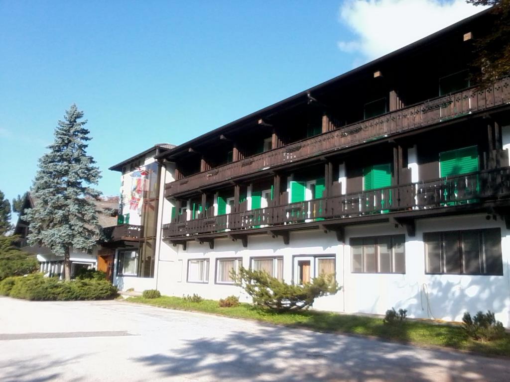 Hotel Regina delle Dolomiti - Esterno