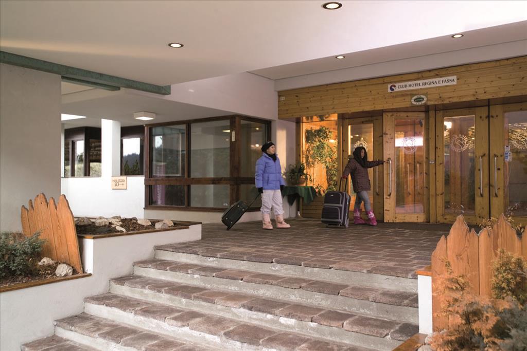 Hotel Regina e Fassa - Facciata