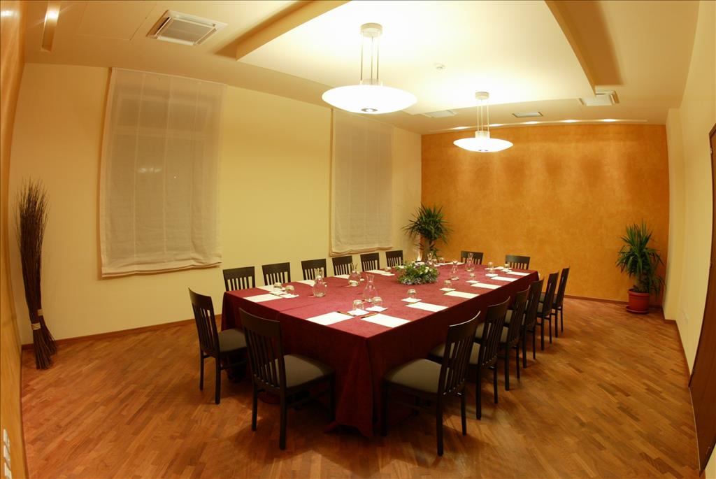 Hotel Regiohotel Manfredi - SalaRiunioni