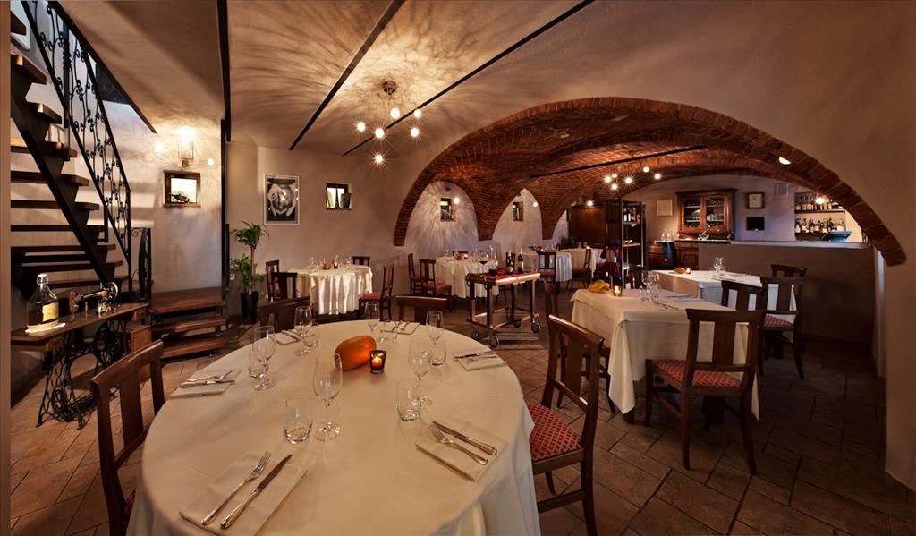 Residence Relais Il Vigneto di Roddi e Timeless - Ristorante