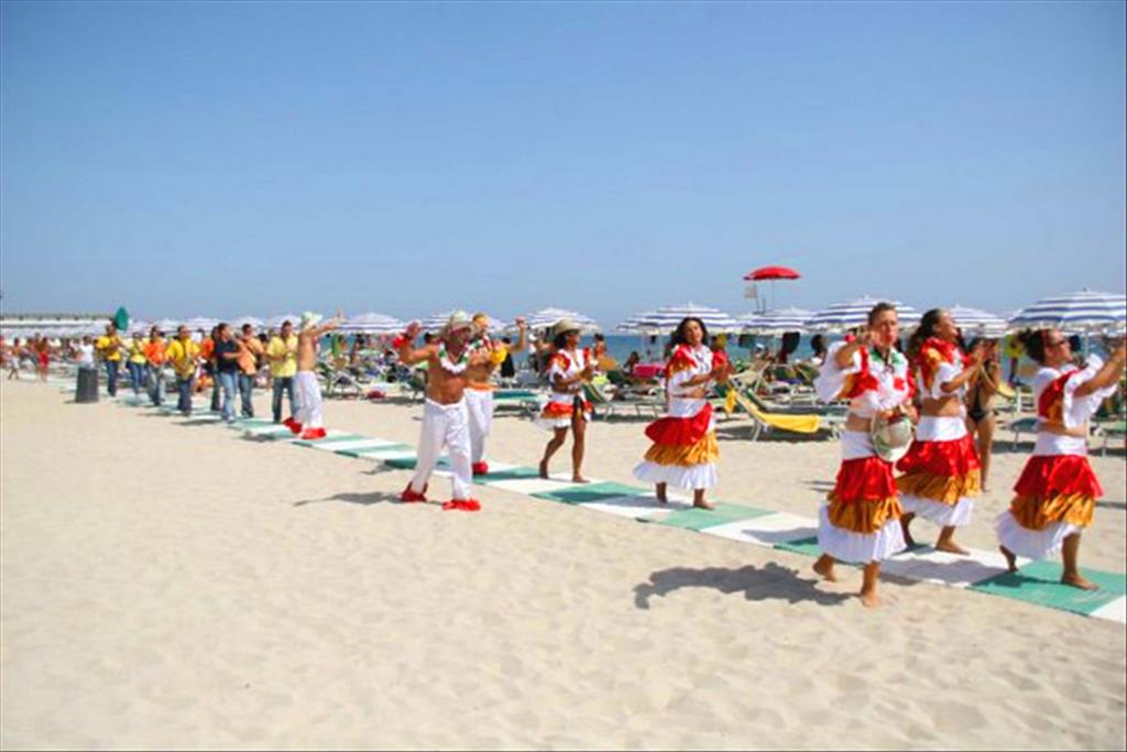 Villaggio Campoverde Village - Residence - Spiggia