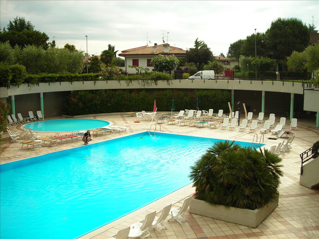 Hotel Residence Holiday - Piscina