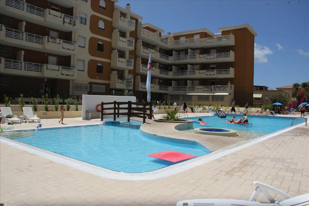 Residence Gli Eucalipti, Buganvillea e Gardenia - EsternoEucalipti