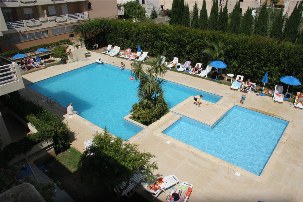 Residence Gli Eucalipti, Buganvillea e Gardenia - PiscinaEucalipti
