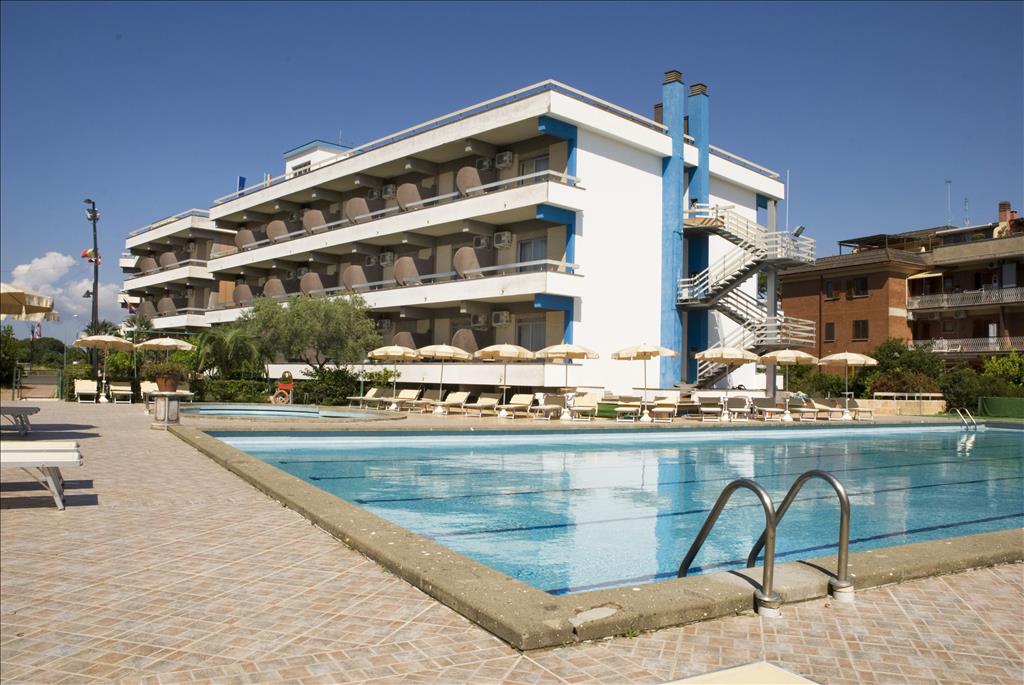 Hotel River Palace - Piscina