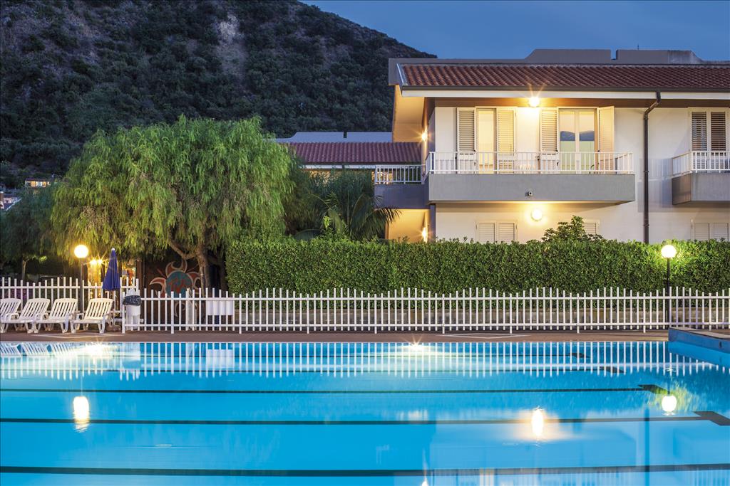 Residence Riviera del Sole - Piscina