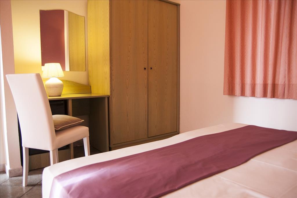 Hotel Rocca Dorada - Camera