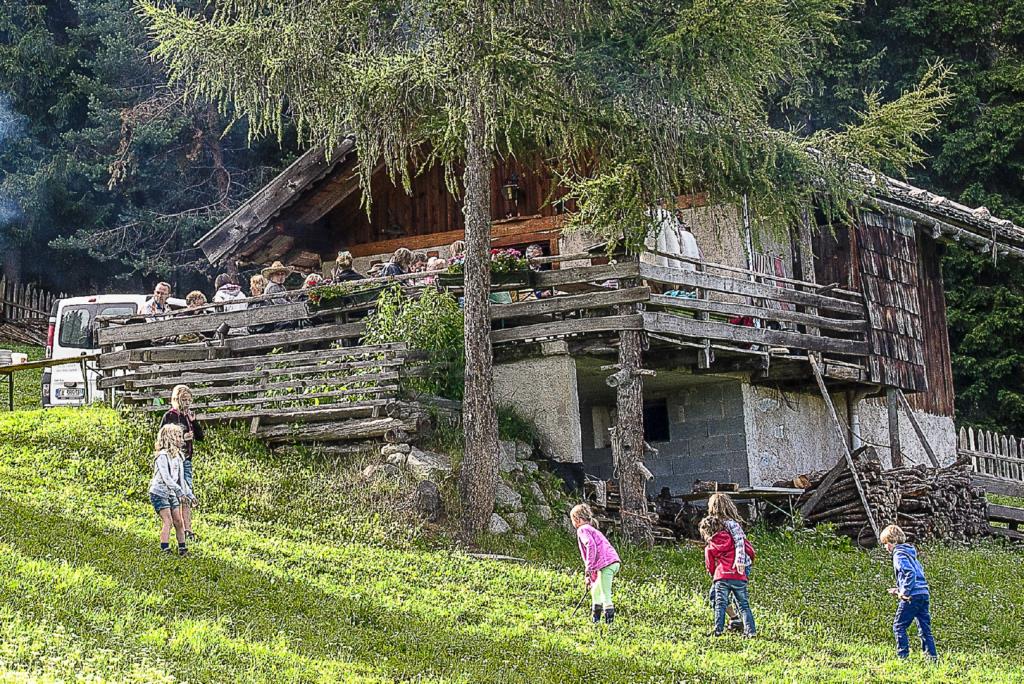 Hotel Rogen - Passeggiata