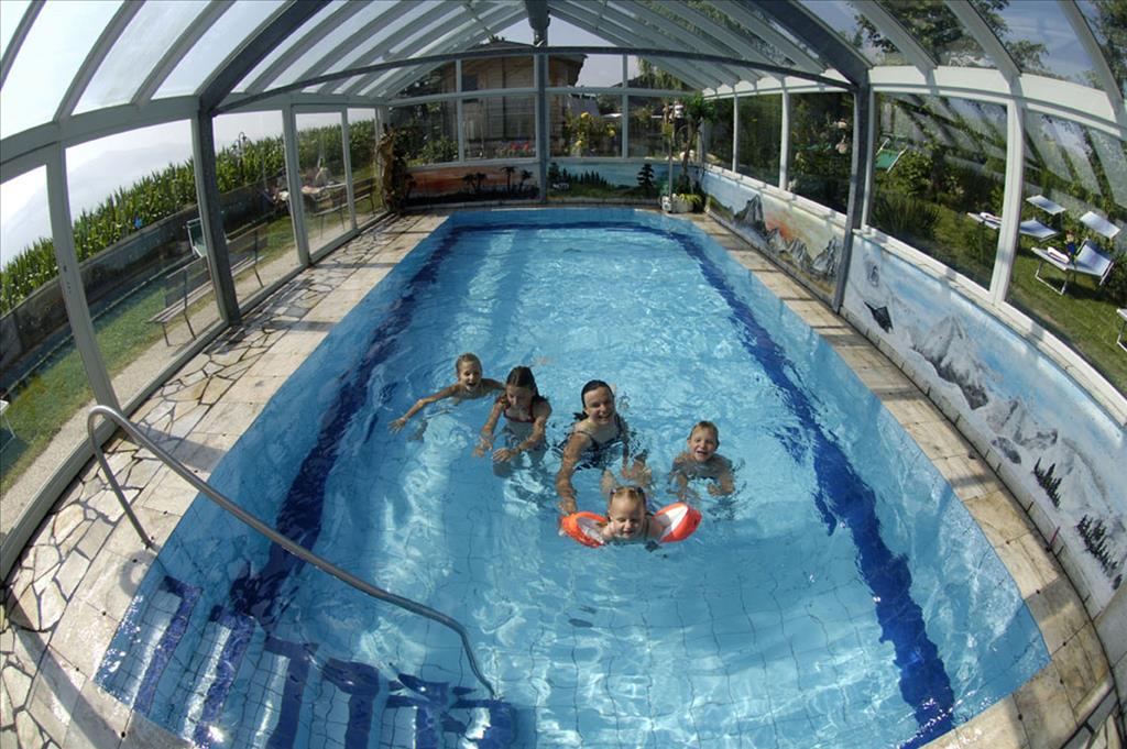 Hotel Rogen - Piscina